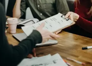 Envíe solicitudes de servicio y pedidos